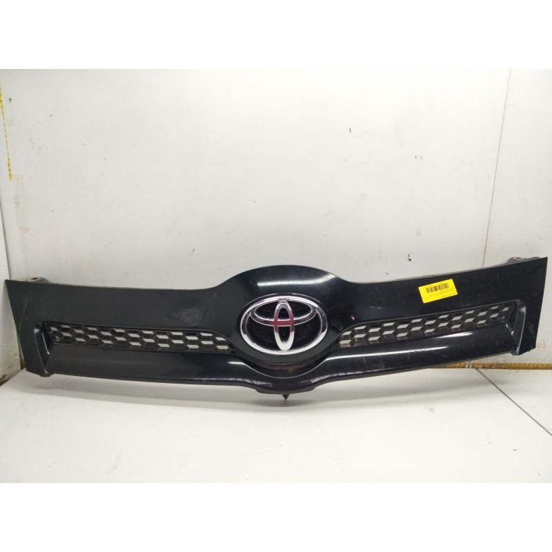 Recambio de rejilla delantera para toyota corolla verso (zer_, zze12_, r1_) 2.2 d-4d (aur10_) referencia OEM IAM   