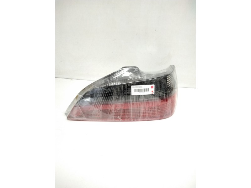 Recambio de piloto trasero derecho para peugeot 406 berlina (s1/s2) referencia OEM IAM VALEO 2255  49584