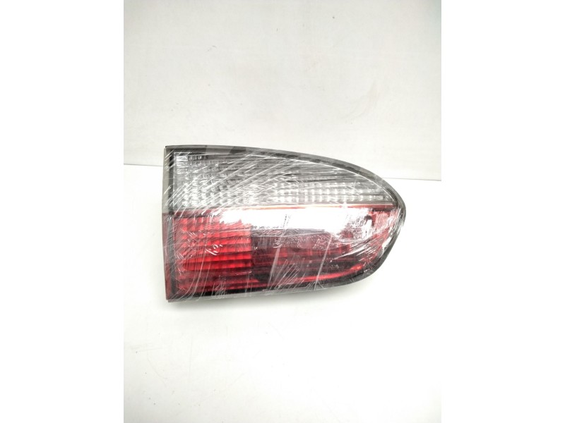 Recambio de piloto trasero izquierdo para hyundai h 1 2.5 turbodiesel referencia OEM IAM L924054 20423B 