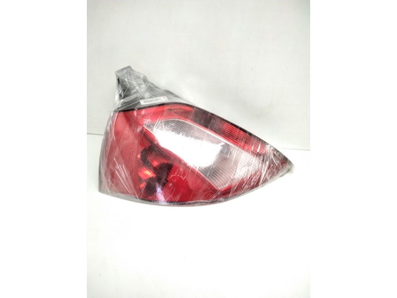 Recambio de piloto trasero izquierdo para renault megane ii berlina 5p dynamique referencia OEM IAM 8200073236  