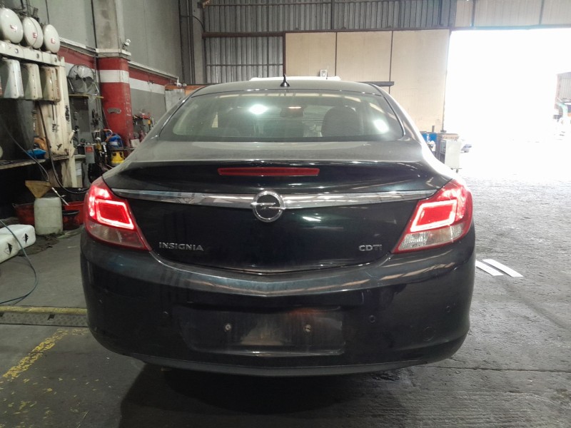 opel insignia a (g09) del año 2011