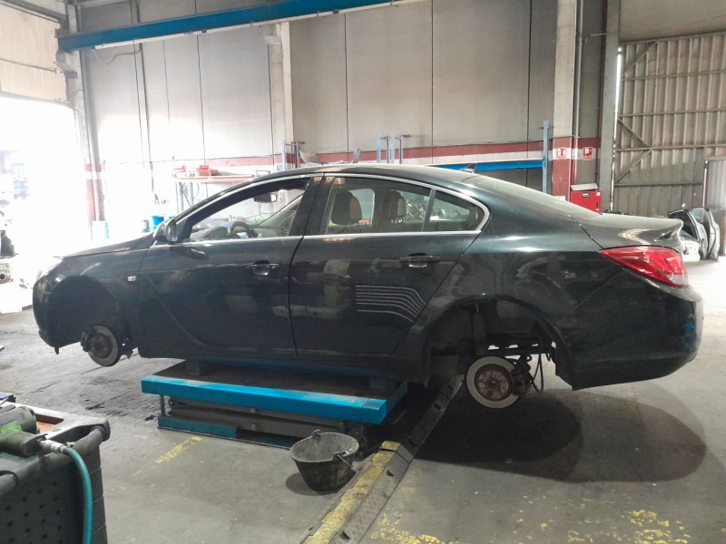 opel insignia a (g09) del año 2011