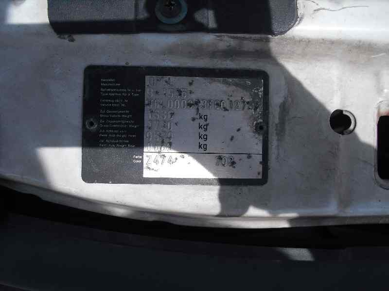 opel corsa b del año 1995