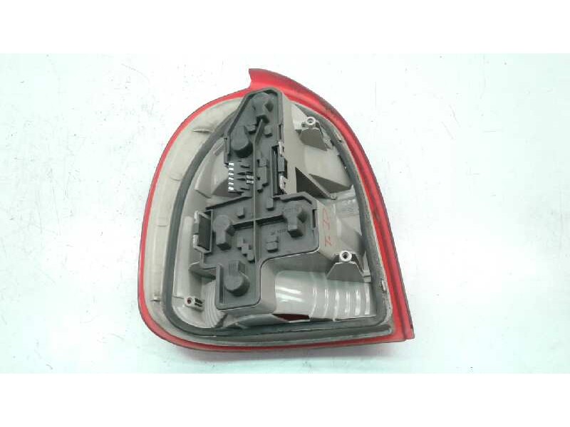 Recambio de piloto trasero derecho para opel corsa b 1.2 referencia OEM IAM YORKA 45022 GM5017R 