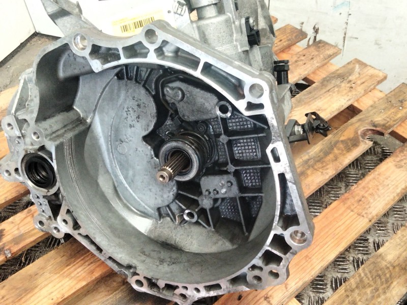 Recambio de caja cambios para opel zafira tourer c (p12) 1.6 cdti (75) referencia OEM IAM 55569878  