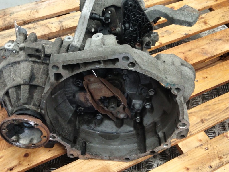 Recambio de caja cambios para volkswagen passat b6 (3c2) 1.9 tdi referencia OEM IAM KBL  