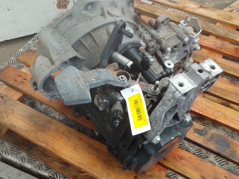 Recambio de caja cambios para volkswagen passat b6 (3c2) 1.9 tdi referencia OEM IAM JCS  