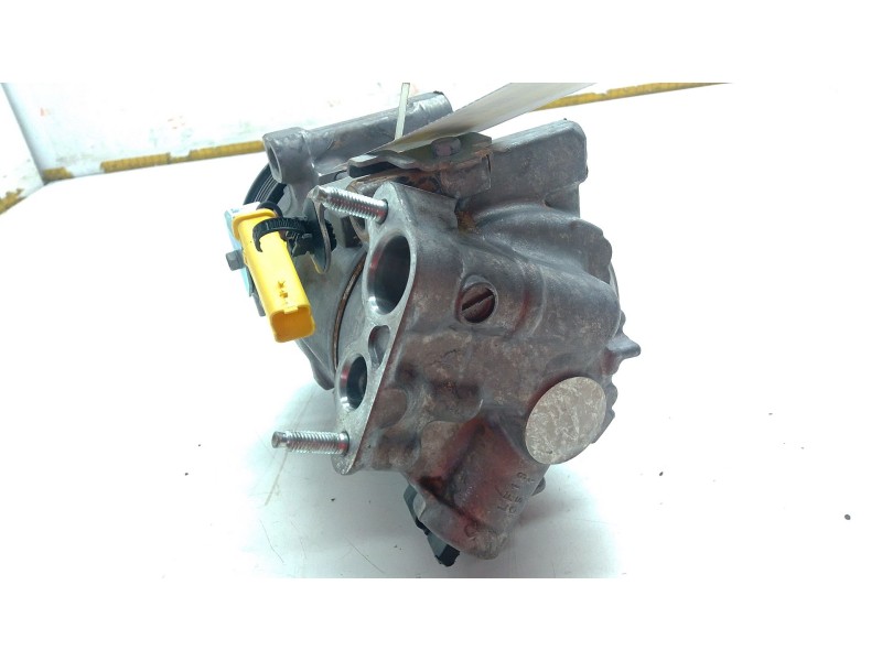 Recambio de compresor aire acondicionado para peugeot 208 i (ca_, cc_) 1.2 vti 68 / puretech 68 referencia OEM IAM   
