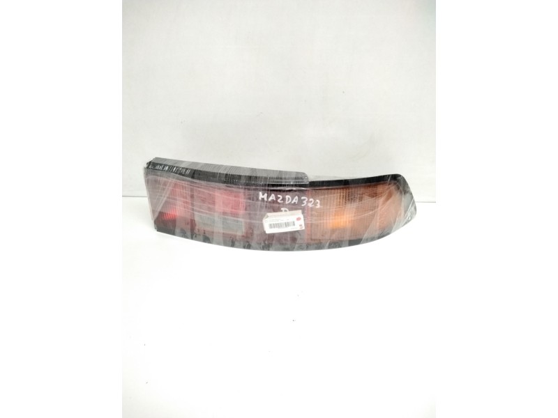 Recambio de piloto trasero derecho para mazda 323 berlina (bg) 1.6 cat referencia OEM IAM 0431321R  38701