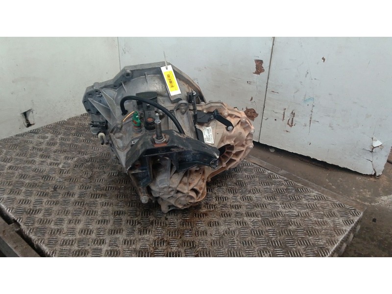 Recambio de caja cambios para nissan interstar furgoneta (x70) dci 100 referencia OEM IAM PF6006  