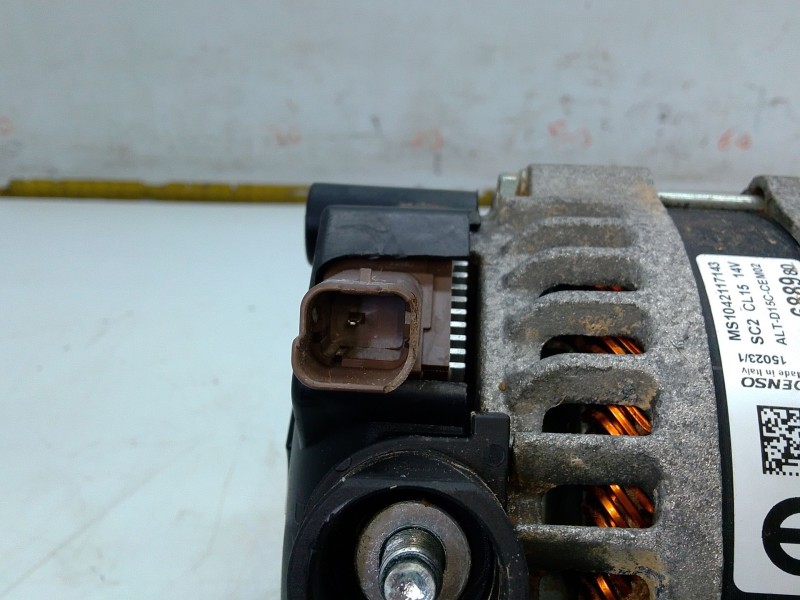 Recambio de alternador para peugeot referencia OEM IAM   