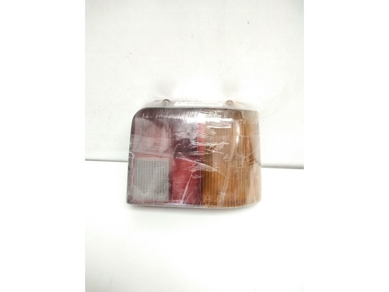 Recambio de piloto trasero derecho para peugeot 205 berlina referencia OEM IAM 01402 GEMO 1930 