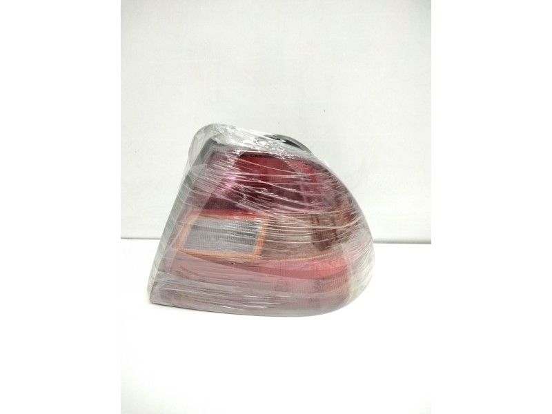 Recambio de piloto trasero derecho para honda civic berlina 3/4 (ej/ek) referencia OEM IAM 65KG  45811