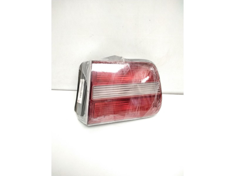 Recambio de piloto trasero derecho para lancia k lancia k referencia OEM IAM 29310202R 77800142 