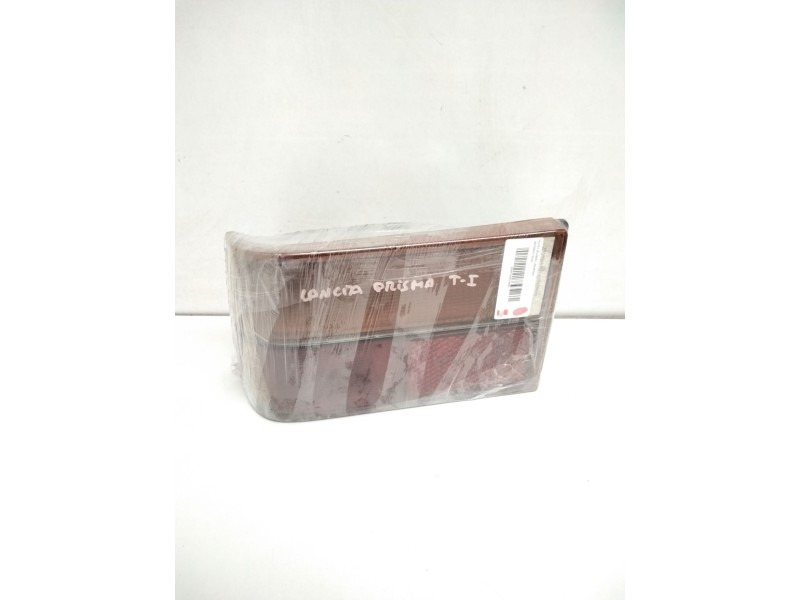 Recambio de piloto trasero izquierdo para » otros... premium 370 26 g 6x2 referencia OEM IAM 13983S  9749