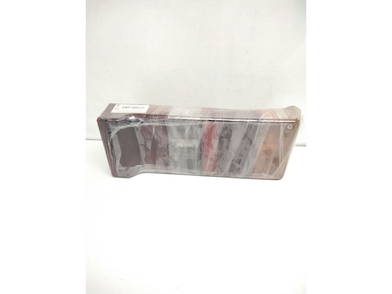 Recambio de piloto trasero derecho para » otros... premium 370 26 g 6x2 referencia OEM IAM SIEM 14407  9833