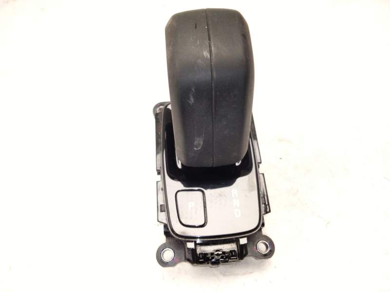 Recambio de palanca cambio para volvo xc60 ii (246) b4 mild-hybrid awd referencia OEM IAM 32240931  