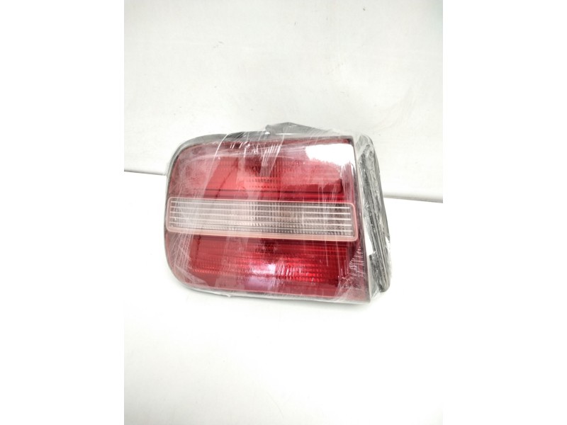 Recambio de piloto trasero izquierdo para lancia k lancia k referencia OEM IAM 29310102L 7780143 