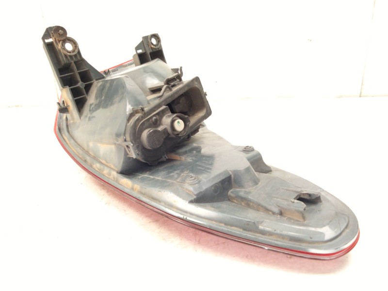 Recambio de piloto trasero derecho para bmw 2 gran tourer (f46) 218 d xdrive referencia OEM IAM 746160801  