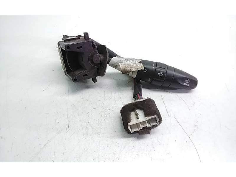 Recambio de mando limpia para ssangyong musso 2.9 turbodiesel cat referencia OEM IAM 662L  124720