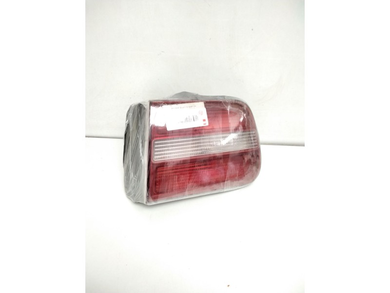 Recambio de piloto trasero derecho para lancia kappa berlina 2.4 20v cat referencia OEM IAM 7780142 29310202 107812