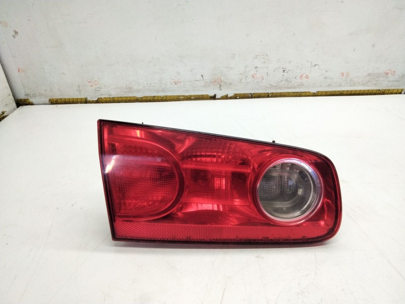 Recambio de piloto trasero izquierdo porton para renault laguna ii (bg0/1_) 1.9 dci (bg0e) referencia OEM IAM   