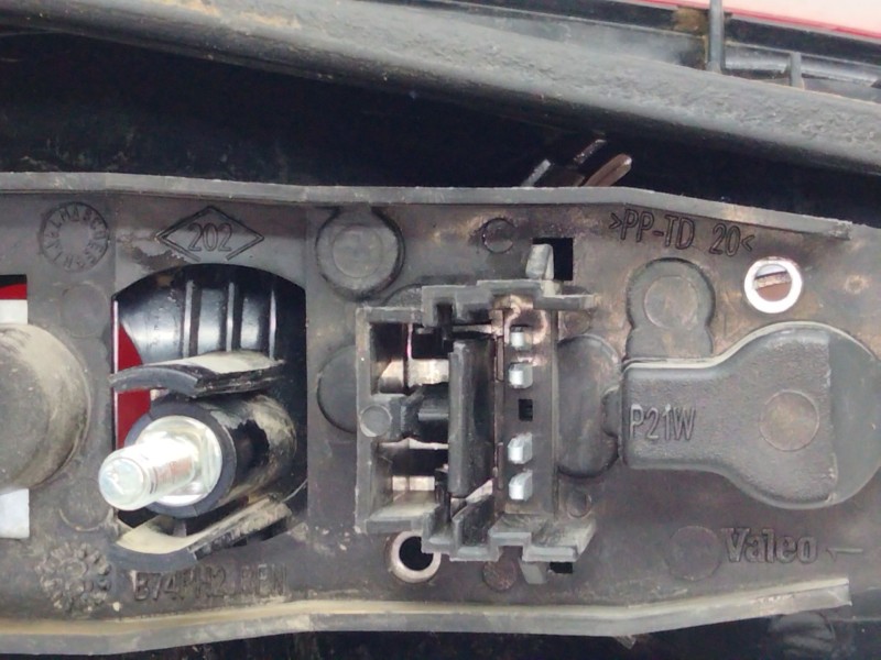 Recambio de piloto trasero derecho porton para renault laguna ii (bg0/1_) 1.9 dci (bg0e) referencia OEM IAM   