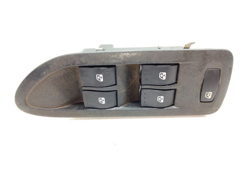 Recambio de mando elevalunas delantero izquierdo para renault laguna ii (bg0/1_) 1.9 dci (bg0e) referencia OEM IAM 8200397299B  