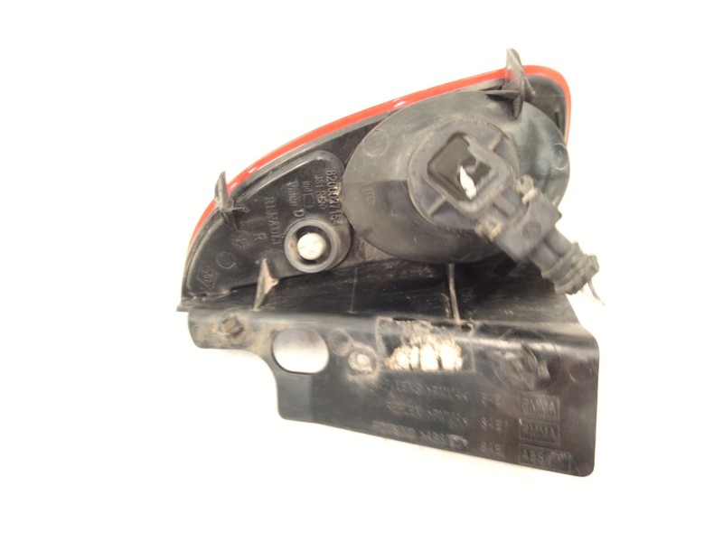 Recambio de piloto trasero derecho para renault espace iv (jk0/1_) 2.2 dci (jk0h) referencia OEM IAM   