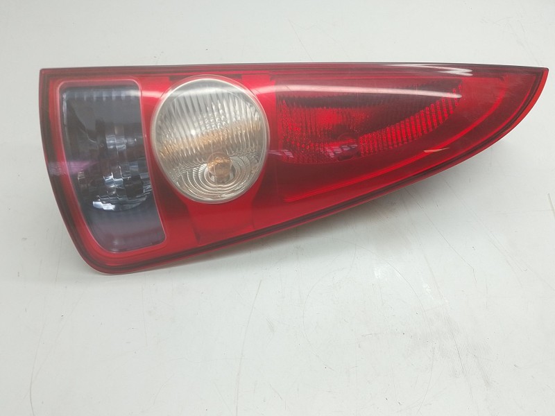 Recambio de piloto trasero derecho para renault espace iv (jk0/1_) 2.2 dci (jk0h) referencia OEM IAM   