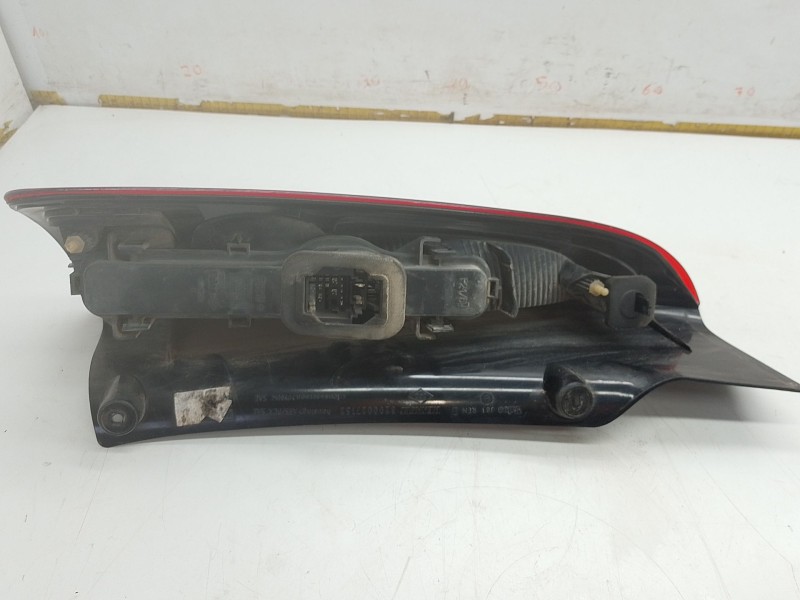 Recambio de piloto trasero derecho para renault espace iv (jk0/1_) 2.2 dci (jk0h) referencia OEM IAM   