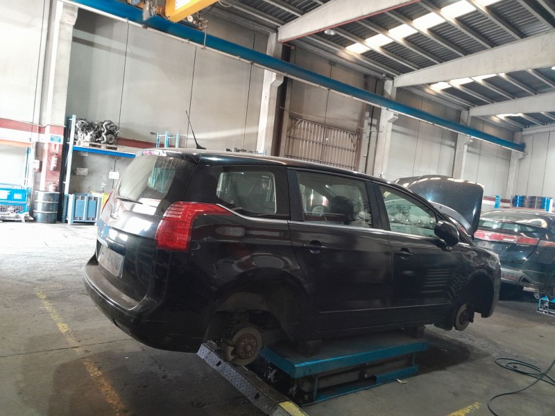 peugeot 5008 (0u_, 0e_) del año 2015