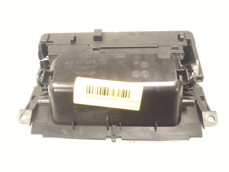 Recambio de cenicero para bmw serie 3 touring (e91) 320i referencia OEM IAM 7132376  