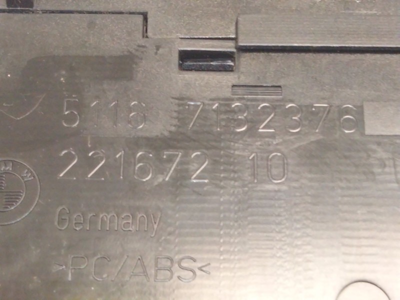 Recambio de cenicero para bmw serie 3 touring (e91) 320i referencia OEM IAM 7132376  