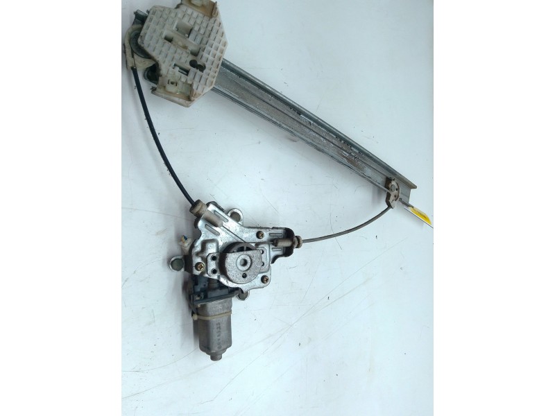 Recambio de elevalunas trasero izquierdo para hyundai matrix (fc) 1.5 crdi referencia OEM IAM 9881017200  