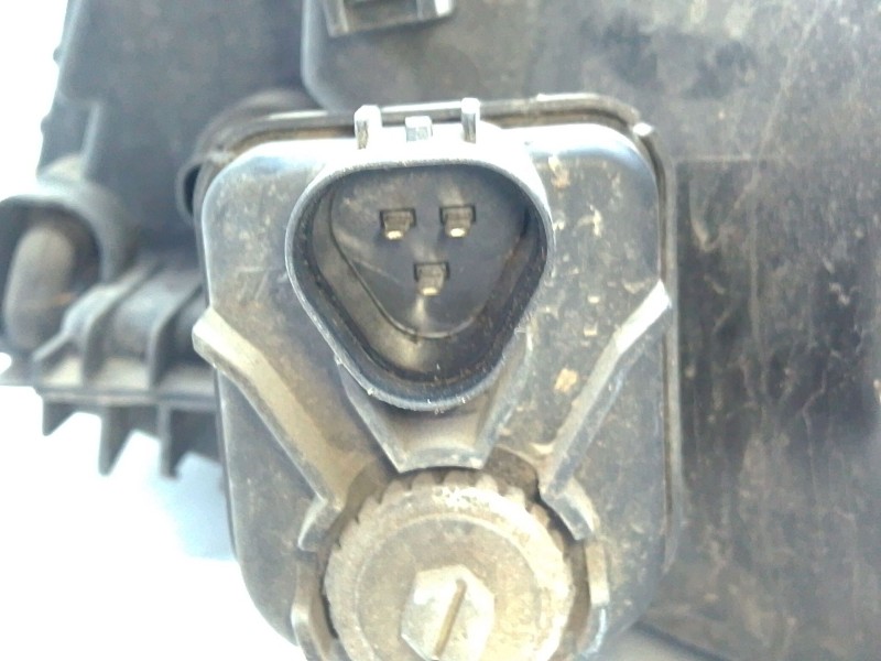 Recambio de faro derecho para hyundai matrix (fc) 1.5 crdi referencia OEM IAM   