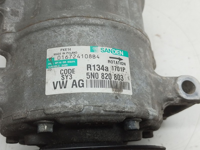 Recambio de compresor aire acondicionado para audi a3 (8p1) 2.0 tdi referencia OEM IAM 5N0820803  