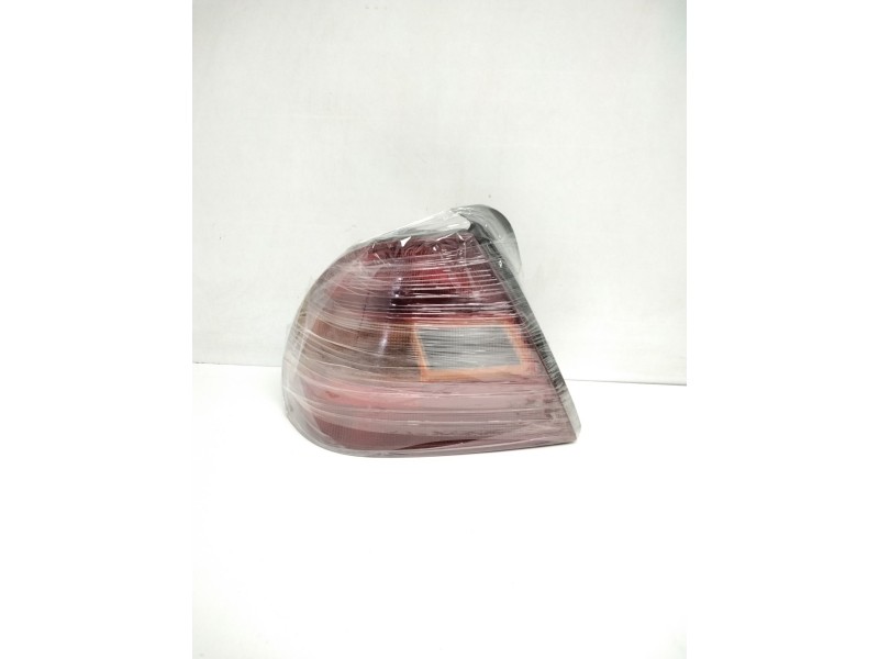 Recambio de piloto trasero izquierdo para honda civic (af-as) 1.5 referencia OEM IAM 954KG  46824