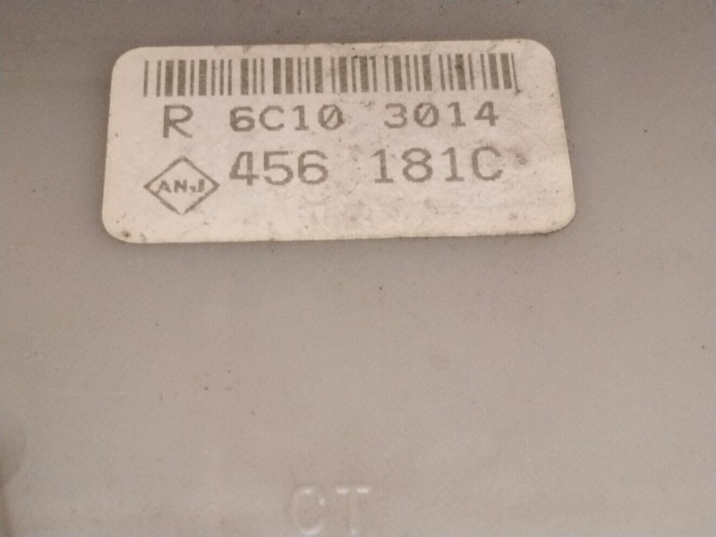 Recambio de caja fusibles para renault clio iii (br0/1, cr0/1) 1.5 dci (br0h, cr0h, cr1s, br1s) referencia OEM IAM   