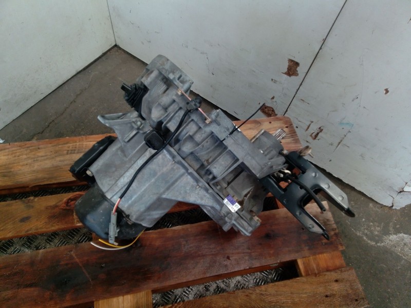 Recambio de caja cambios para renault express furgoneta/monovolumen (f40_, g40_) 1.2 (f406, g40a) referencia OEM IAM JB1047  