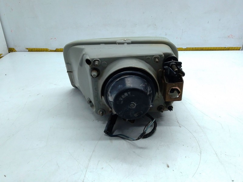 Recambio de faro derecho para renault express furgoneta/monovolumen (f40_, g40_) 1.2 (f406, g40a) referencia OEM IAM   