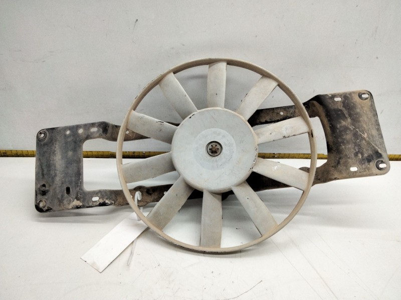 Recambio de electroventilador para renault express furgoneta/monovolumen (f40_, g40_) 1.2 (f406, g40a) referencia OEM IAM   