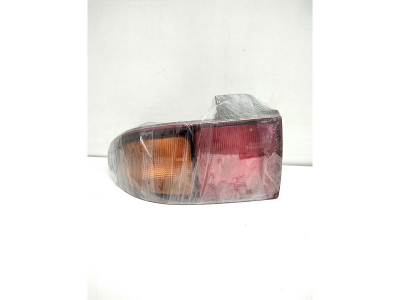 Recambio de piloto trasero izquierdo para hyundai sonata (y3) referencia OEM IAM 9240133000  92874