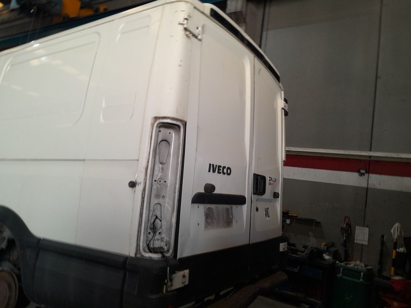iveco daily iv furgoneta del año 2006