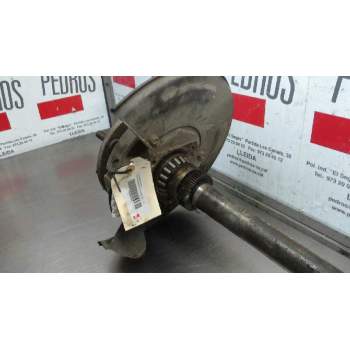 Recambio de transmision central para ssangyong musso 2.9 turbodiesel cat referencia OEM IAM   