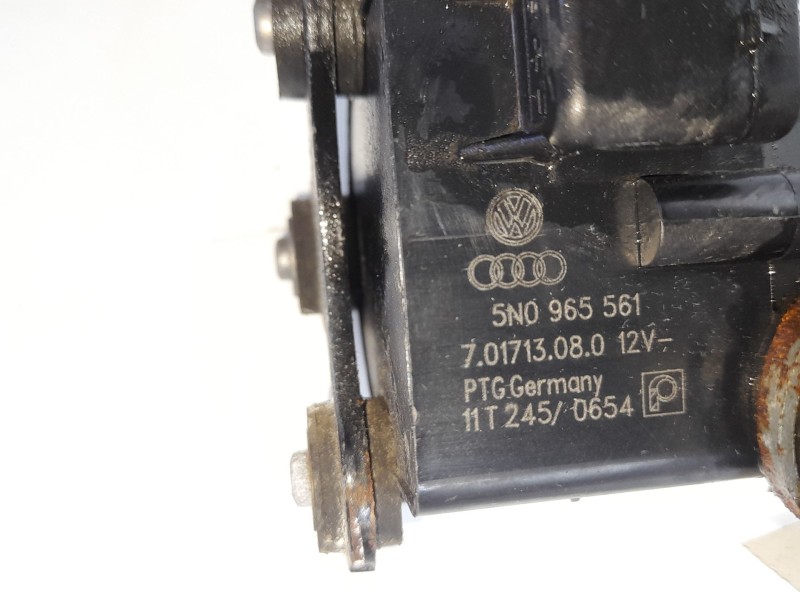 Recambio de bomba agua electrica para skoda yeti (5l) 2.0 tdi referencia OEM IAM   