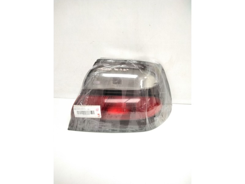 Recambio de piloto trasero derecho para nissan almera (n15) 1.4 cat referencia OEM IAM BA75EB18  42392