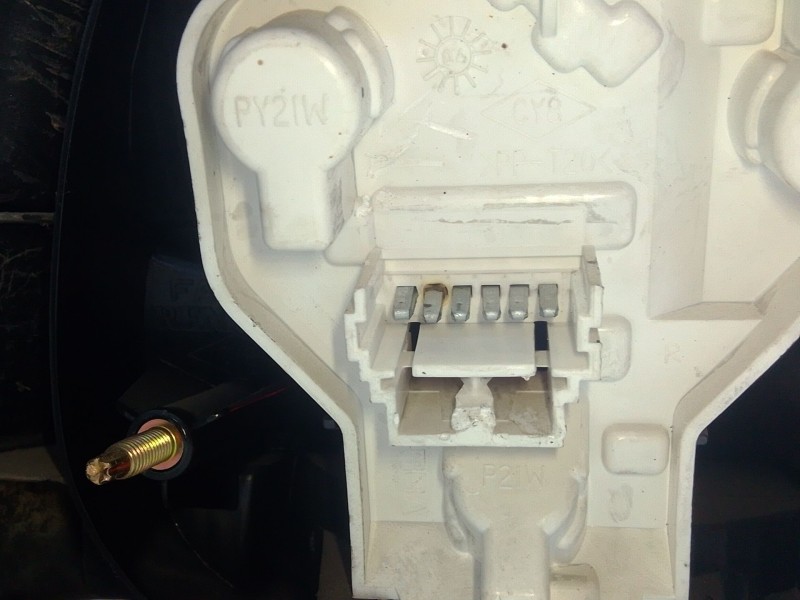 Recambio de piloto trasero izquierdo para renault megane ii sedán (lm0/1_) 1.5 dci (lm02, lm13, lm2a) referencia OEM IAM   