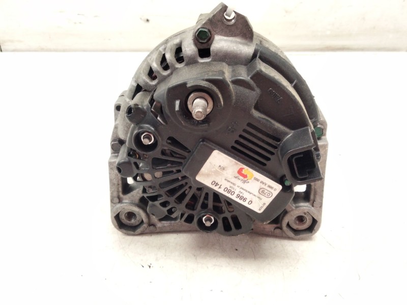 Recambio de alternador para renault megane ii sedán (lm0/1_) 1.5 dci (lm02, lm13, lm2a) referencia OEM IAM   