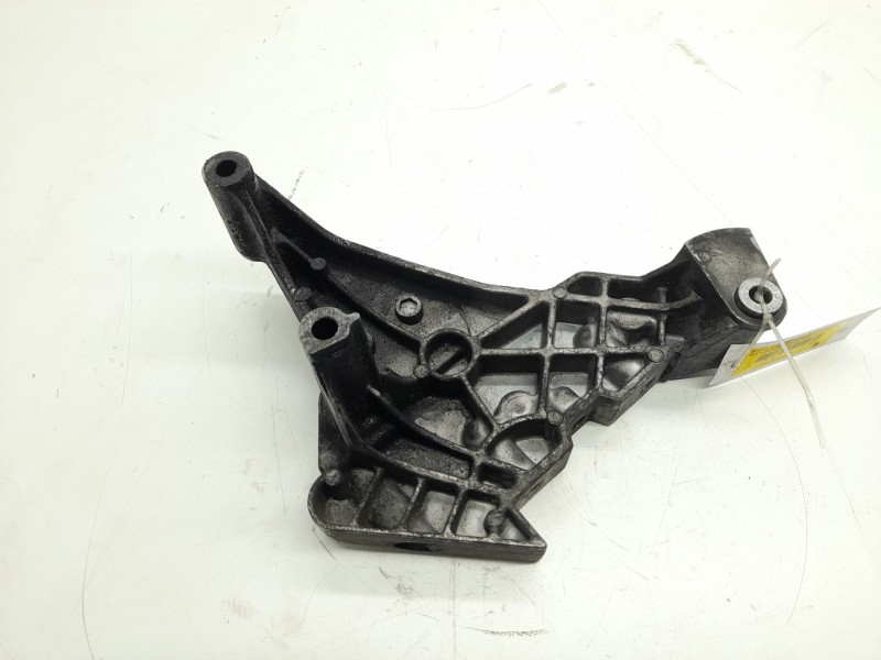 Recambio de soporte motor para seat leon (1p1) 2.0 tdi referencia OEM IAM   